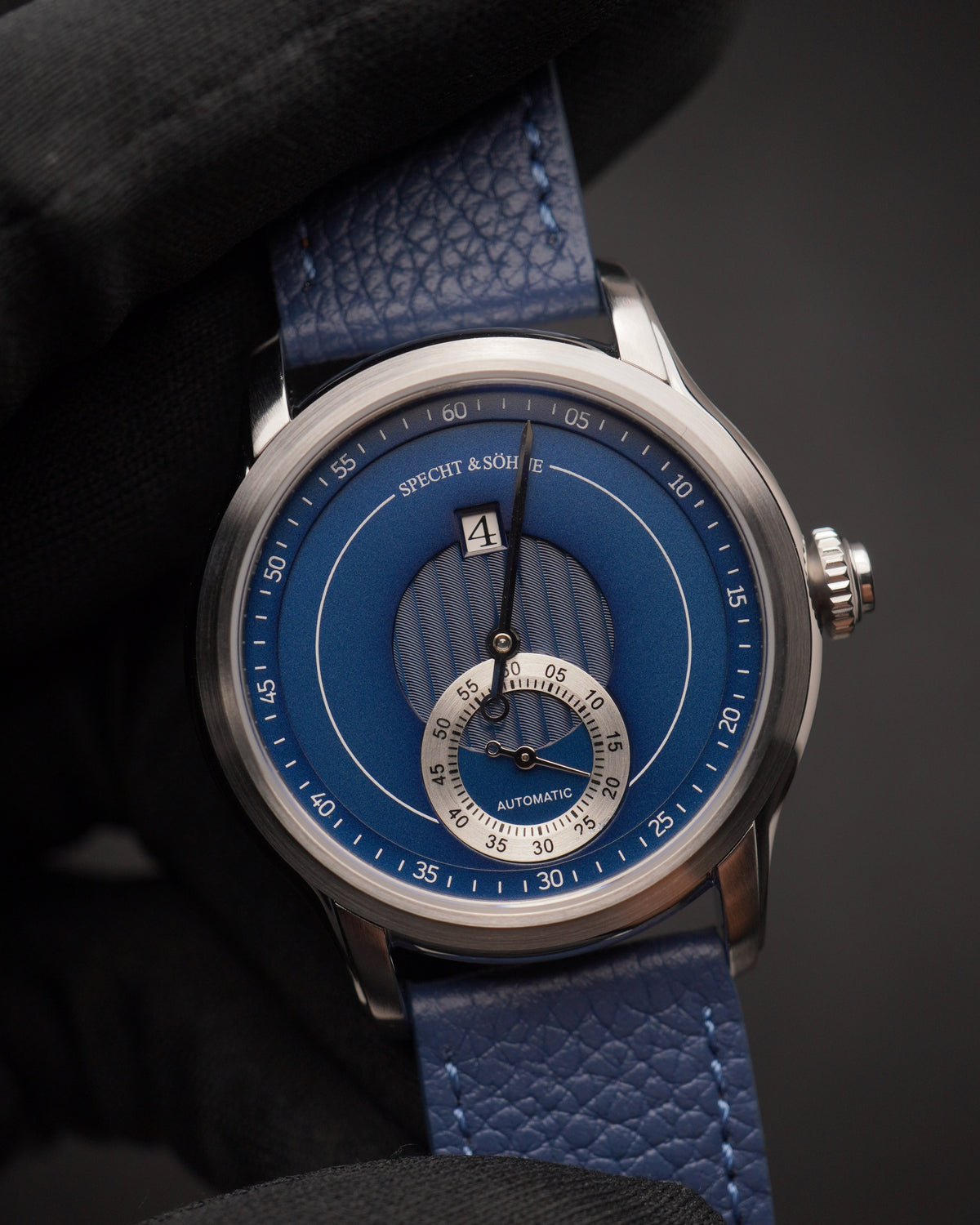 Specht & Söhne SP2652A Jump Hour Automatic