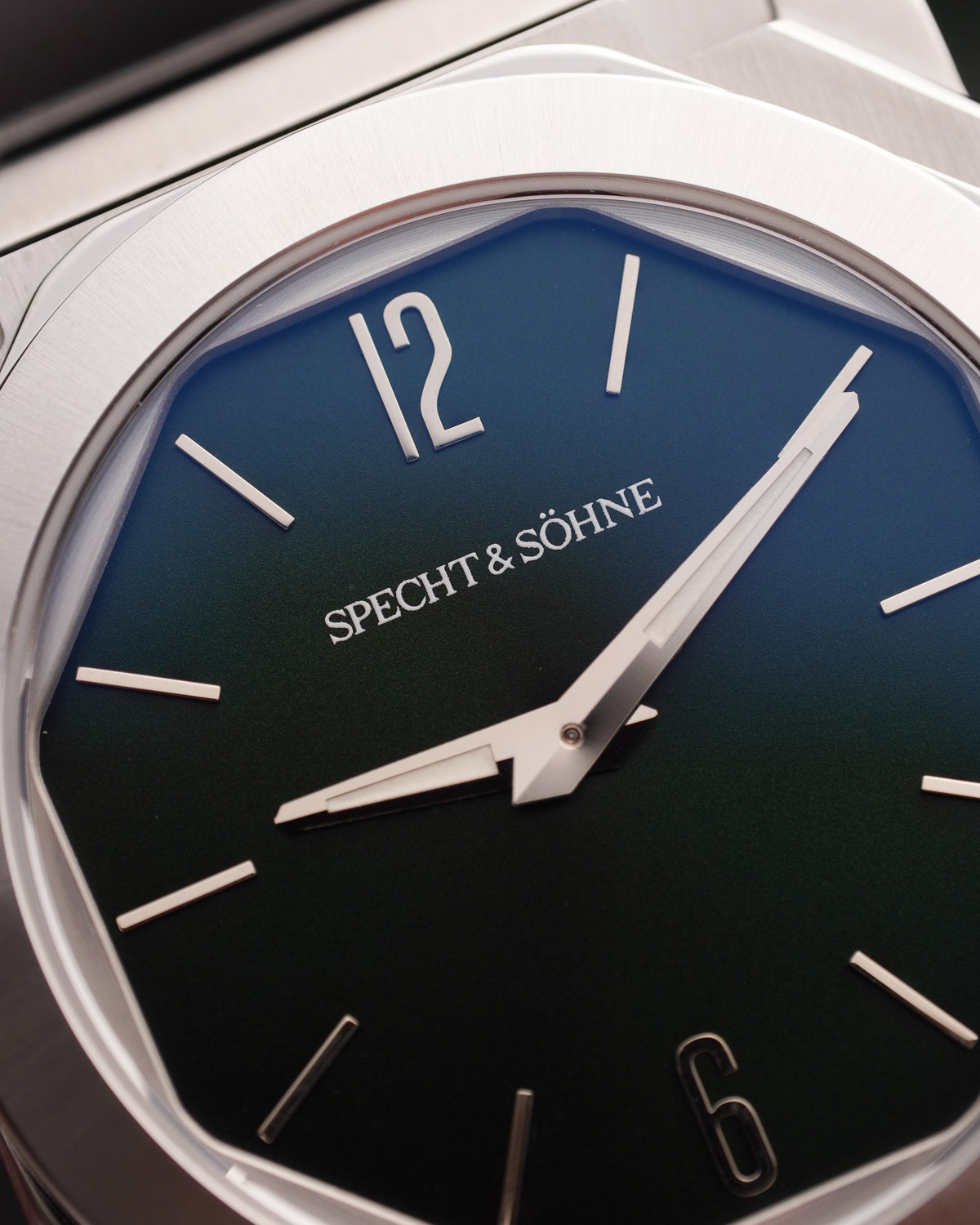 Specht & Sohne Octo SP2654Q Scimitar Quartz